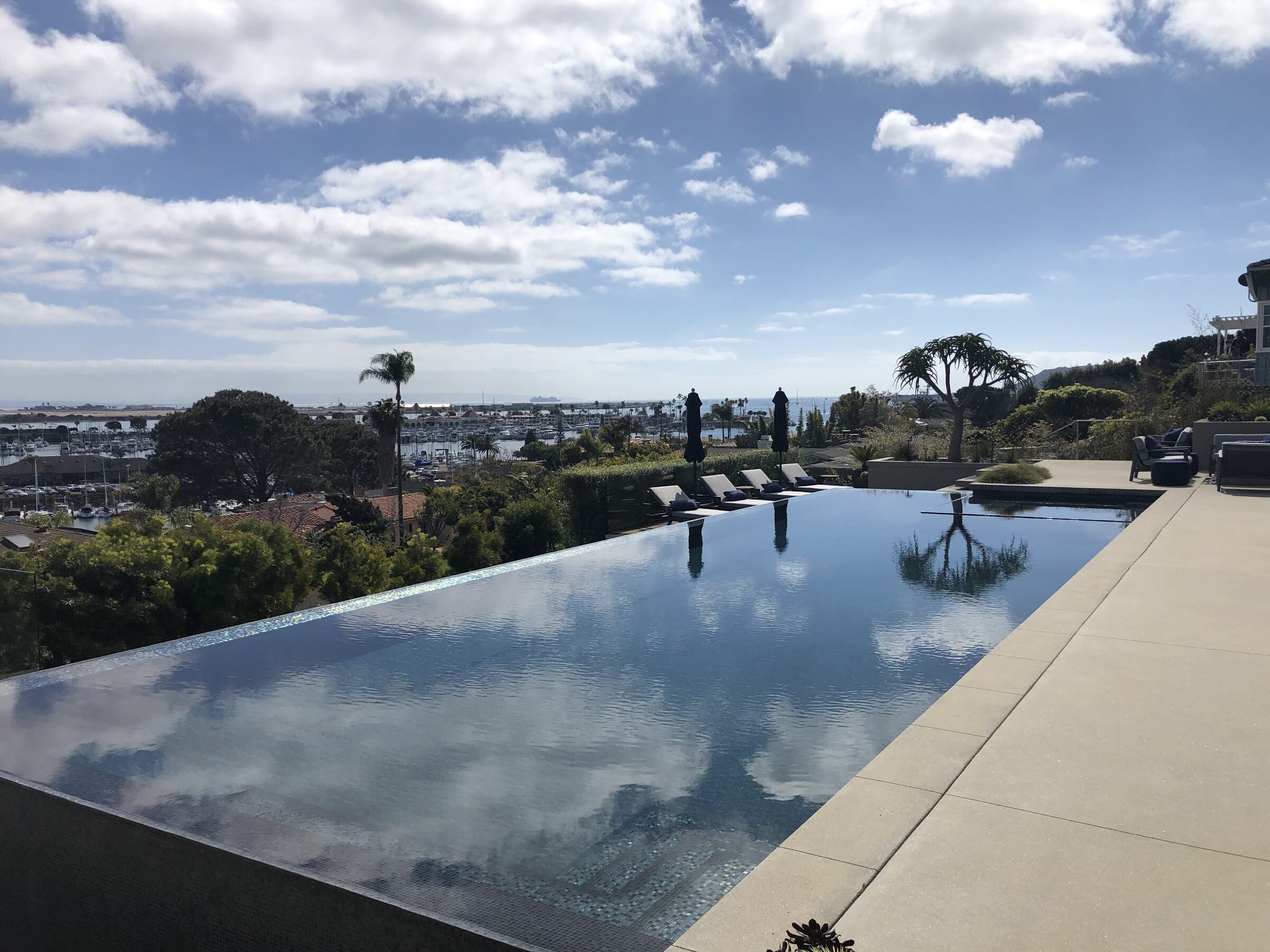 Vanishing edge pool with cloud reflections